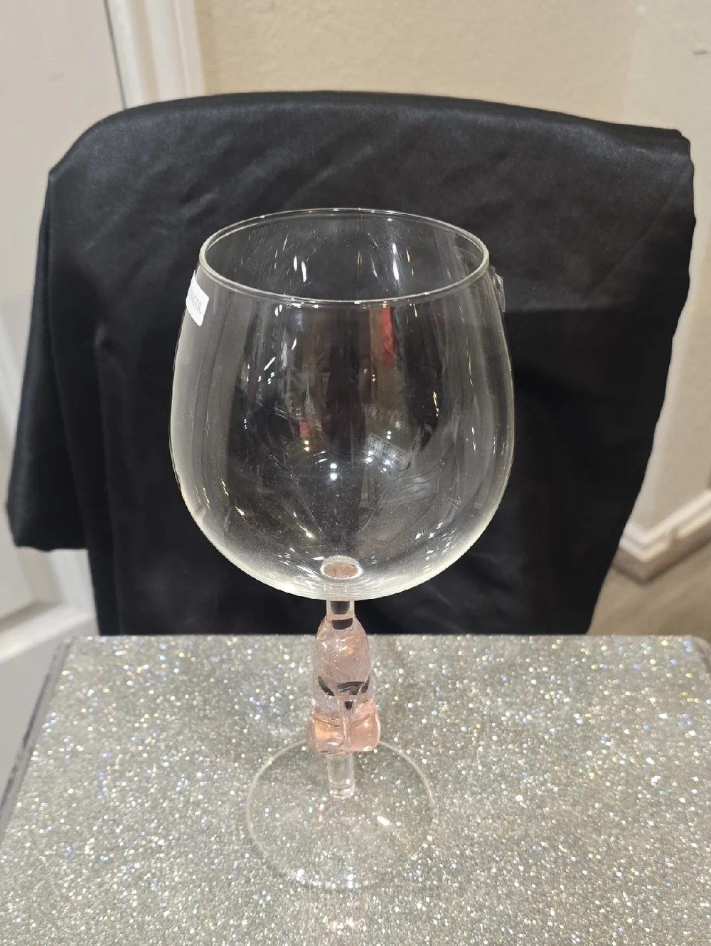 Godinger Runway Pink High Heel Goblet - Picture 12 of 13